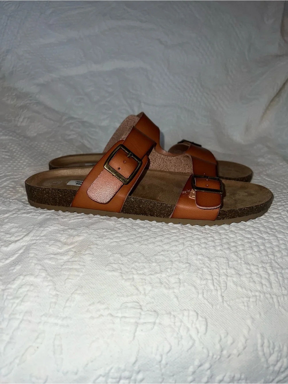 💙 NWOT Cat & Jack Drew Slip-On Footbed Sandals Girls Size 6 = Women’s 8